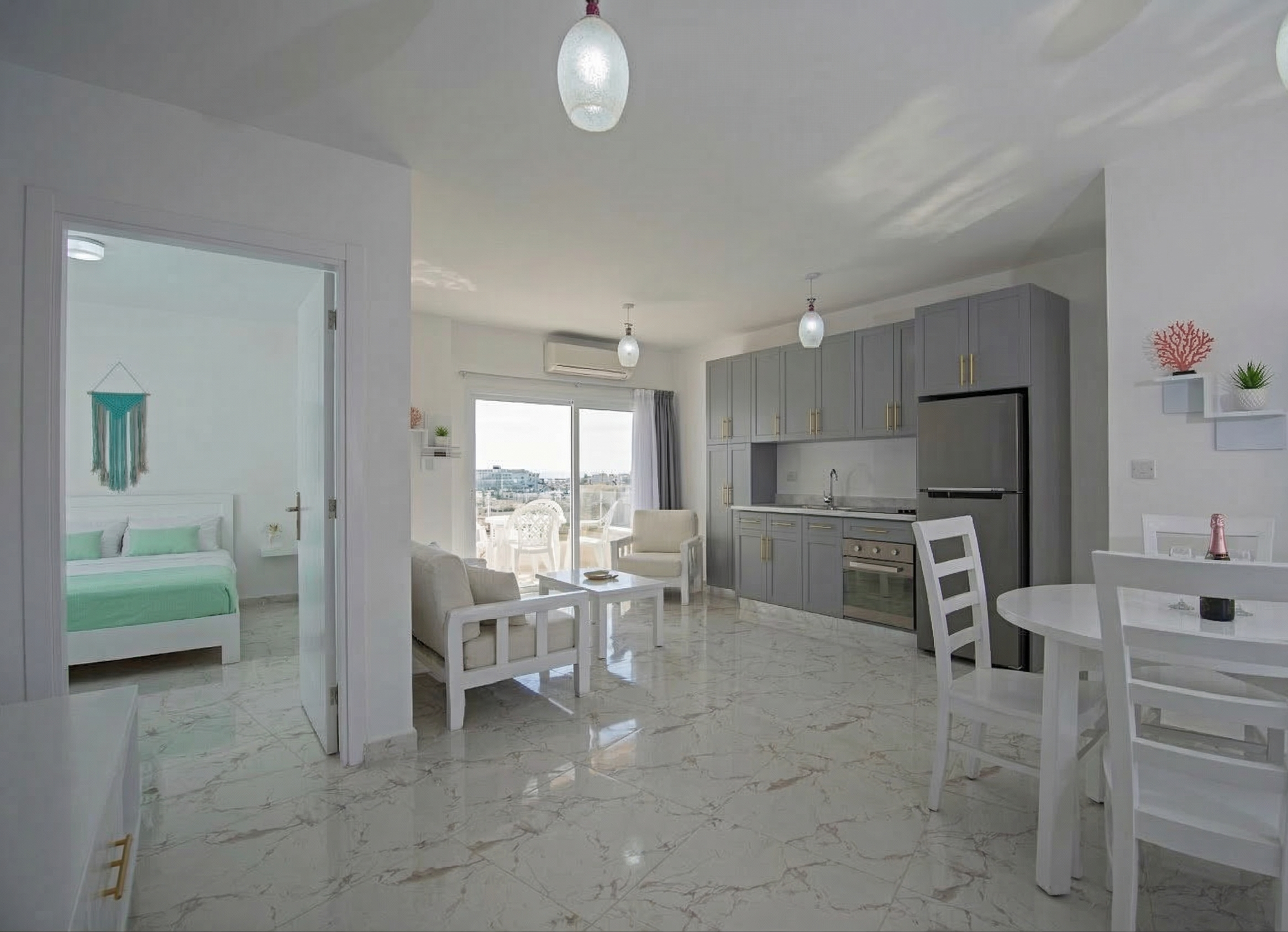 Cucina e zona pranzo