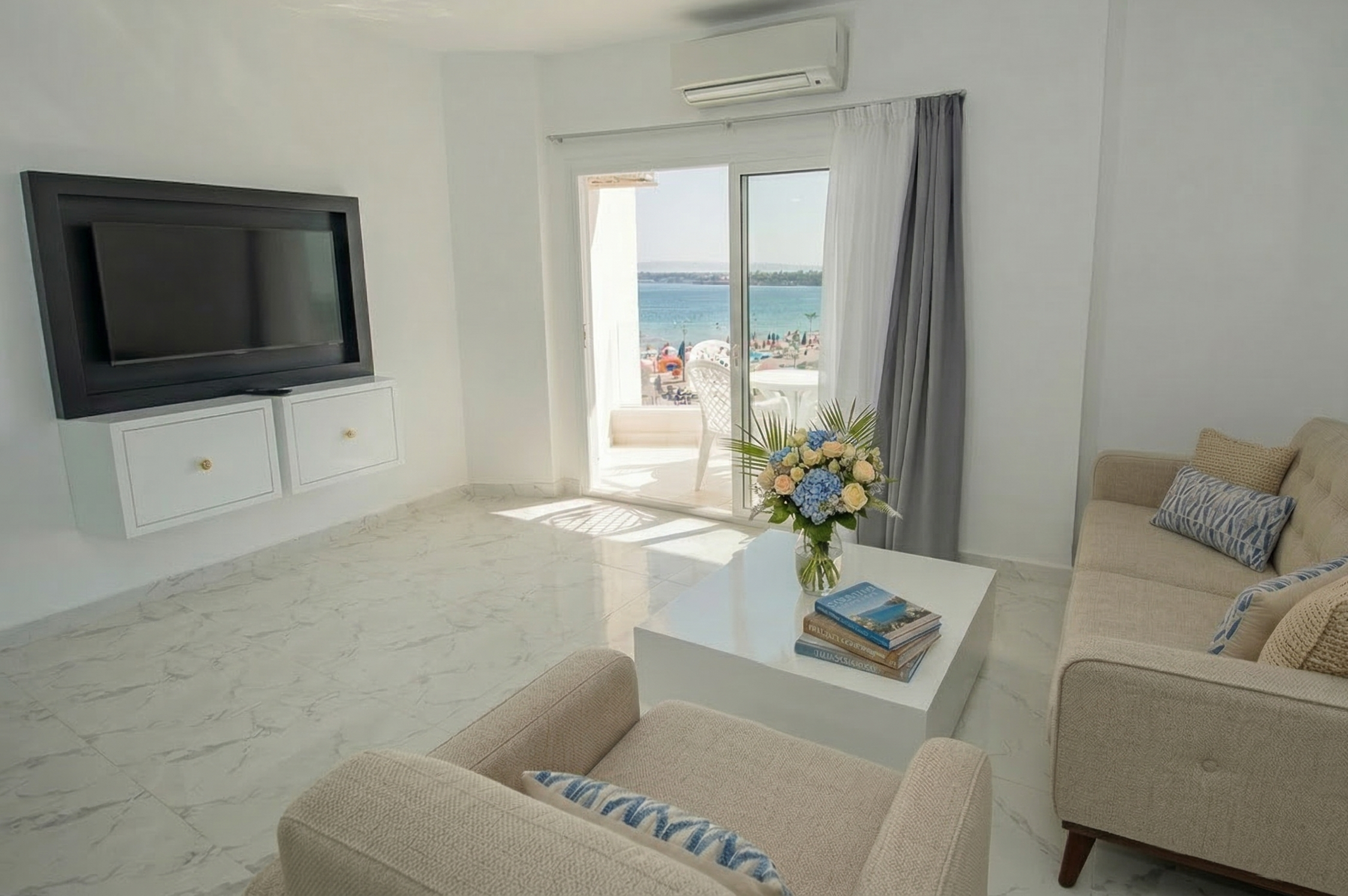 Soggiorno con balcone